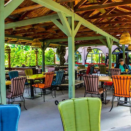 Gorski Vrt 2* Novi Sad