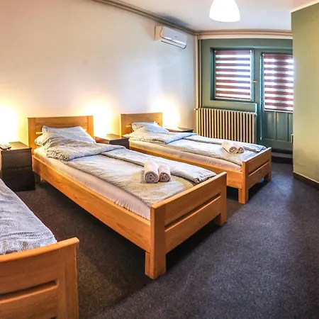 Gorski Vrt 2* Novi Sad