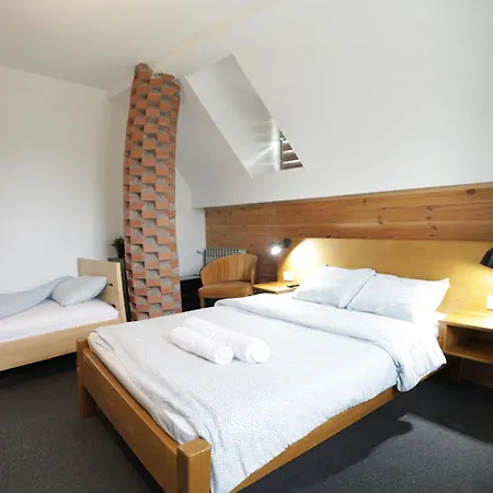 Gorski Vrt Motel Novi Sad