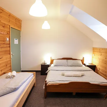 Gorski Vrt Motel 2*
