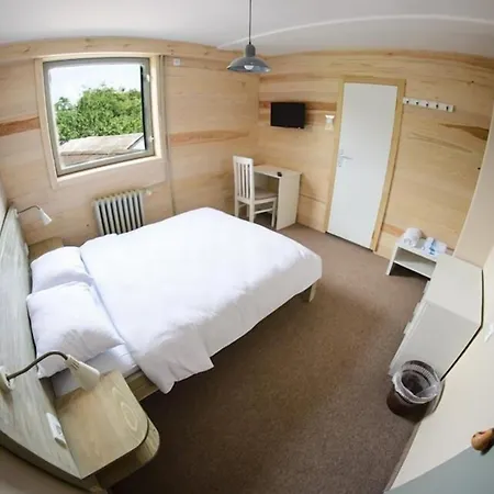 Gorski Vrt 2* Novi Sad