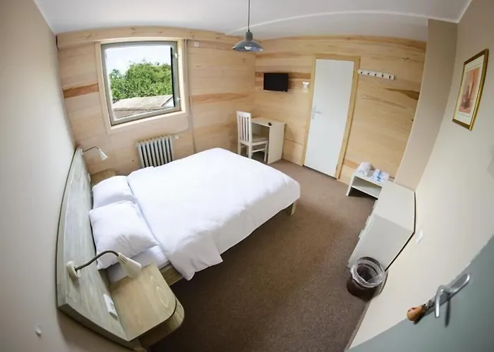 Gorski Vrt 2* Novi Sad